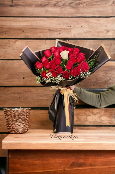 23'LÜ GÜL DEMETİ (indirimli)